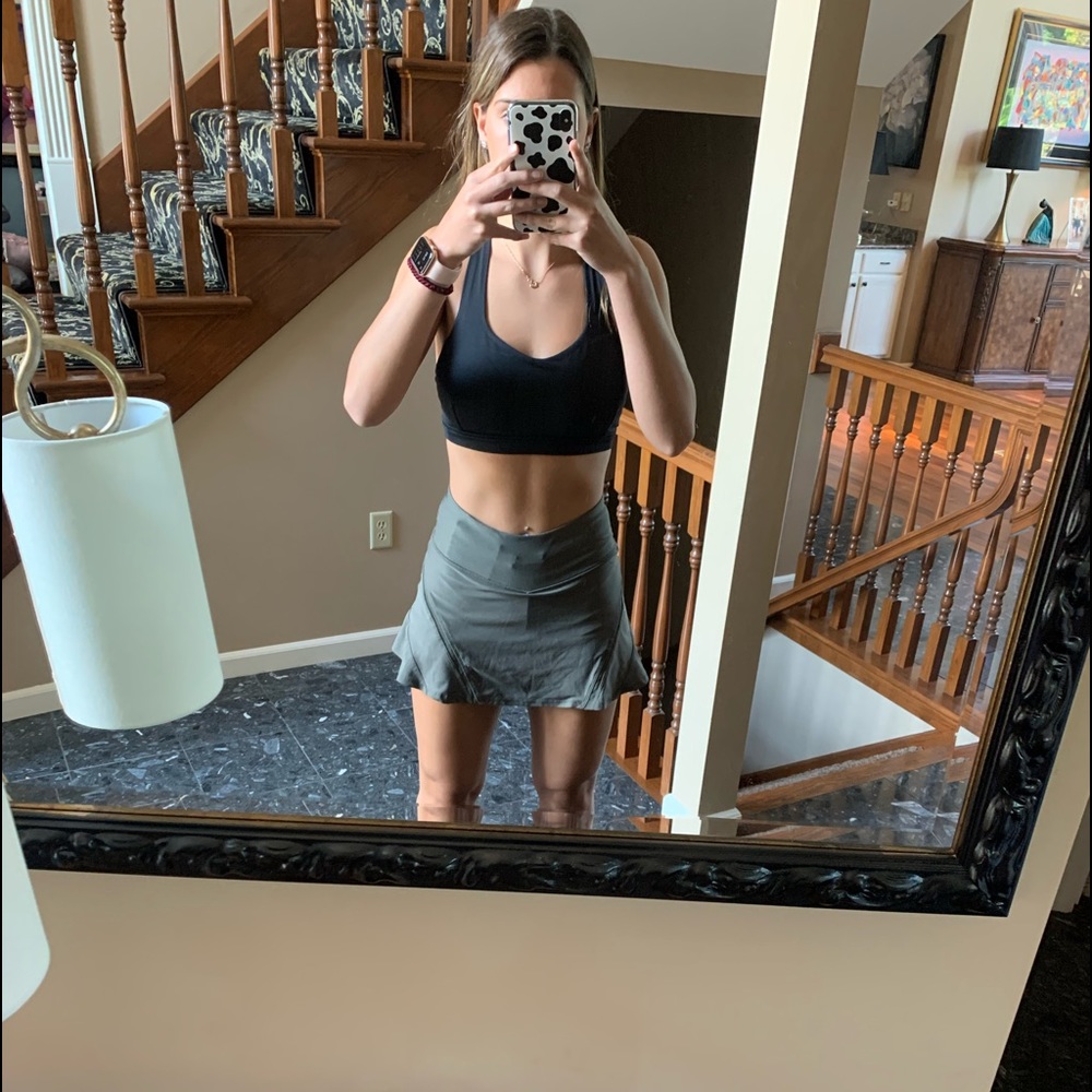 Green athletic skirt